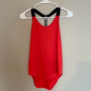 Nike elastika T strap tank top